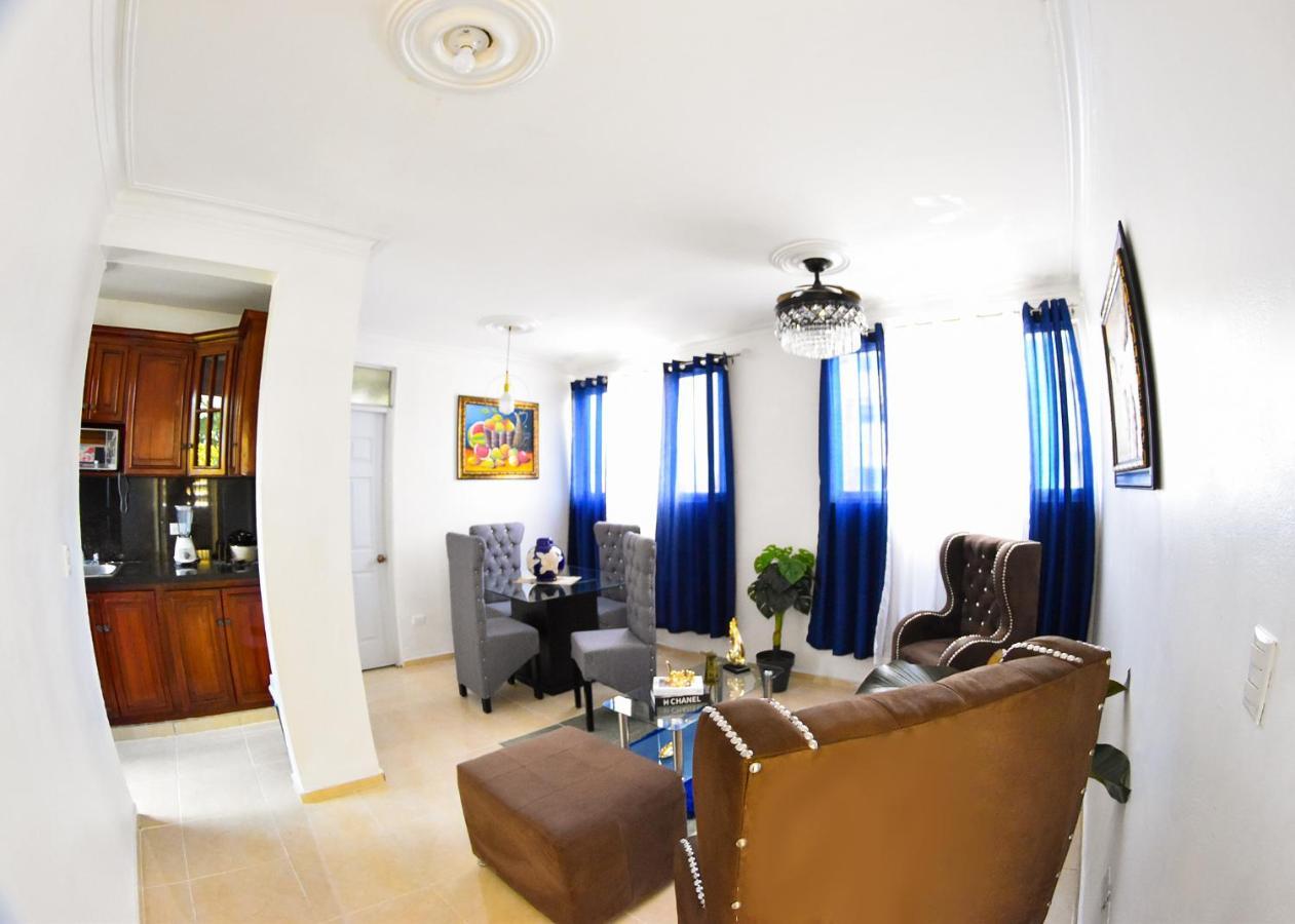Apartamento En La Carreras Proximo Al Monumento Santiago De Los Caballeros Exterior foto