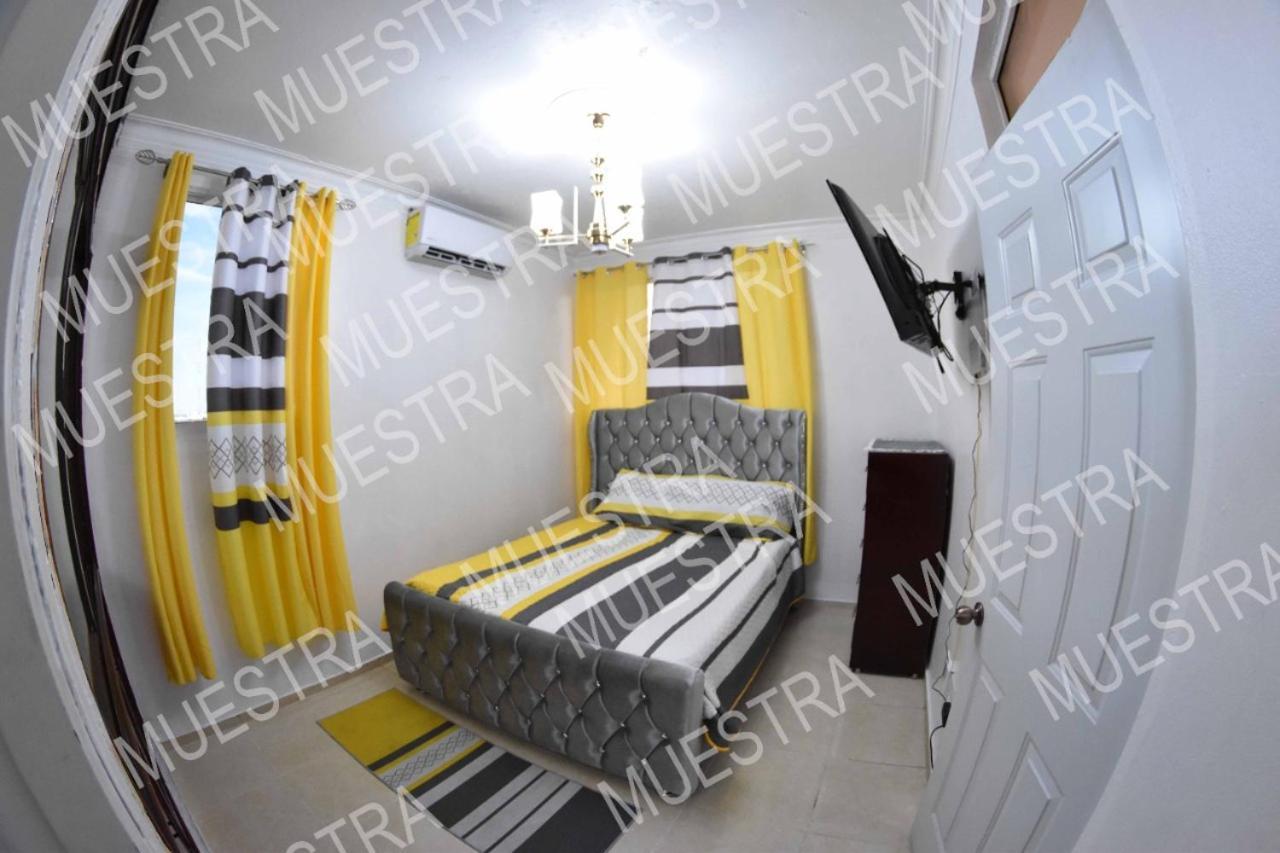 Apartamento En La Carreras Proximo Al Monumento Santiago De Los Caballeros Exterior foto