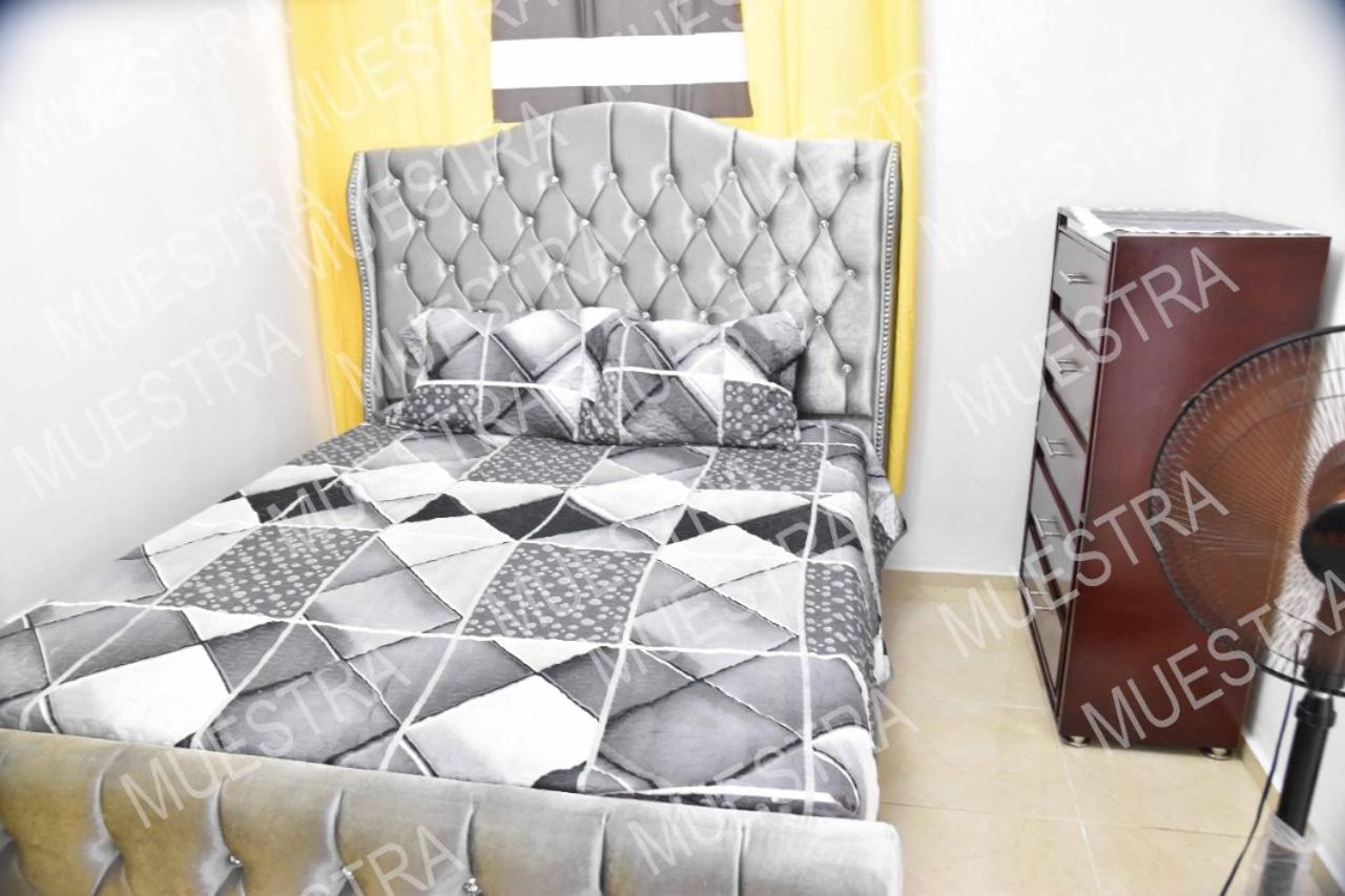Apartamento En La Carreras Proximo Al Monumento Santiago De Los Caballeros Exterior foto